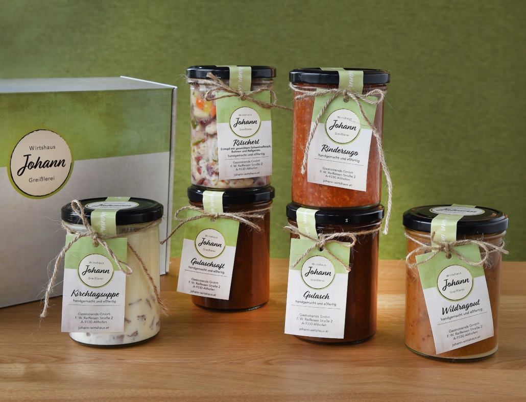 Joahnn im Glas mit Box